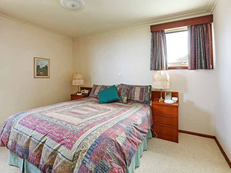 194 The Esplanade, Indented Head VIC 3223