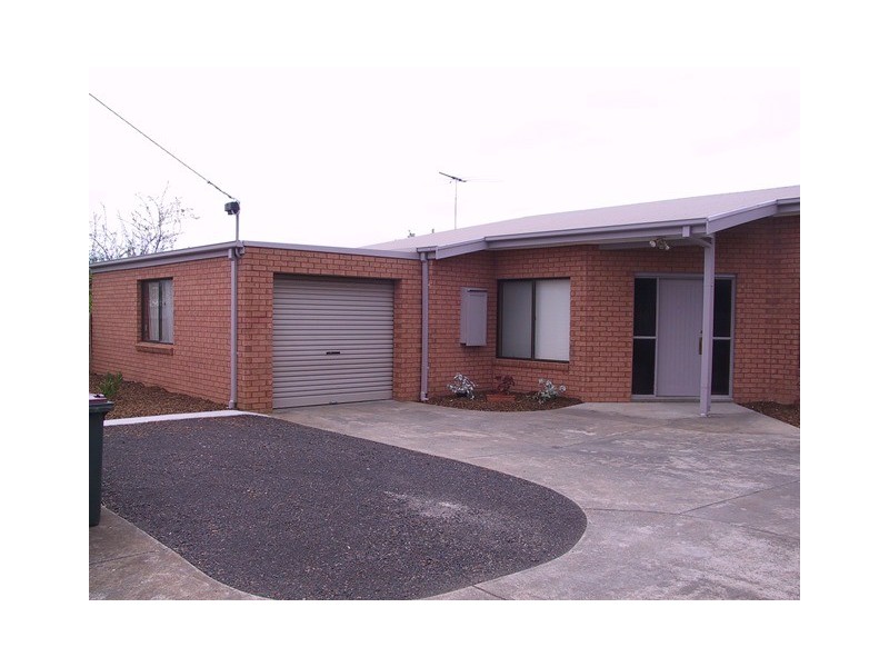 1/16 Wattletree Avenue, St Leonards VIC 3223