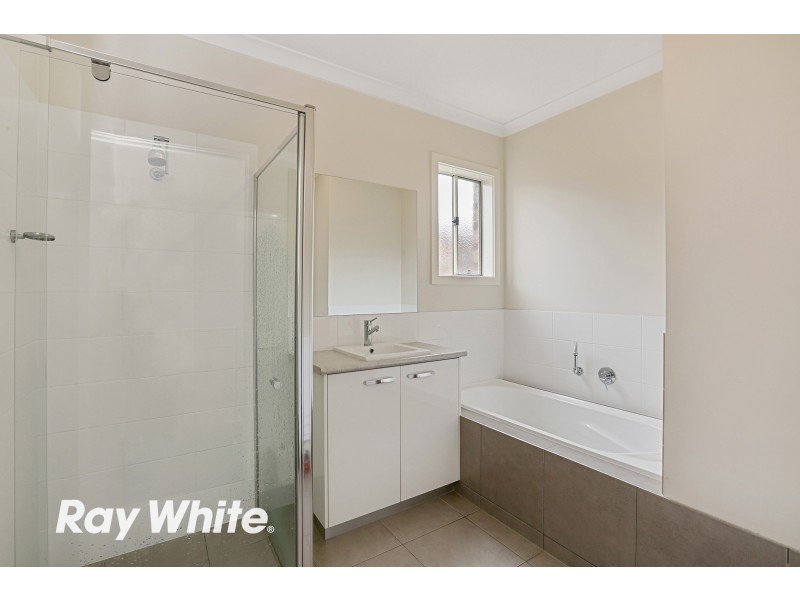 72 Treefern Street, Leopold VIC 3224