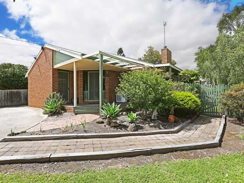 8 Clifton Street, Clifton Springs VIC 3222