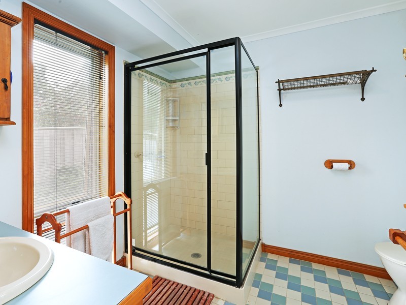 8 Clifton Street, Clifton Springs VIC 3222