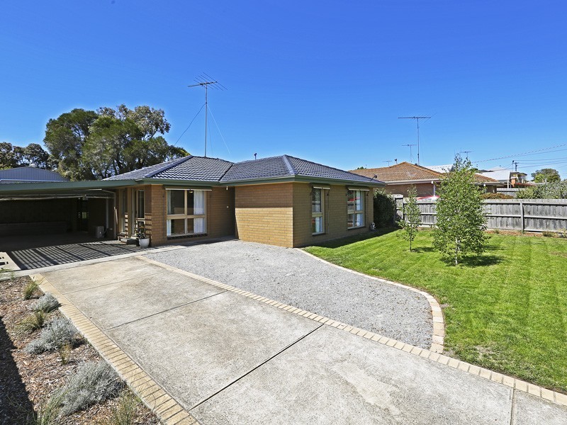 11 Almerta Avenue, Clifton Springs VIC 3222