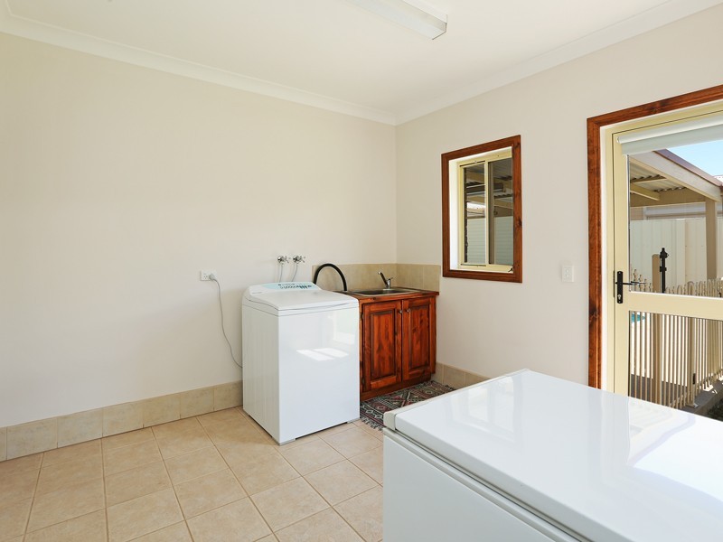 1 Peppermint Grove, Drysdale VIC 3222