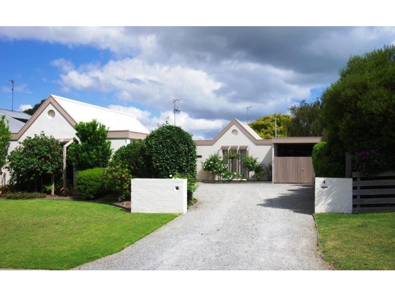 4 Eastwood Crescent, Drysdale VIC 3222