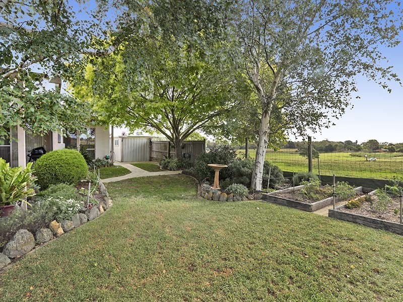 4 Eastwood Crescent, Drysdale VIC 3222