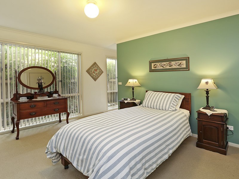 4 Eastwood Crescent, Drysdale VIC 3222