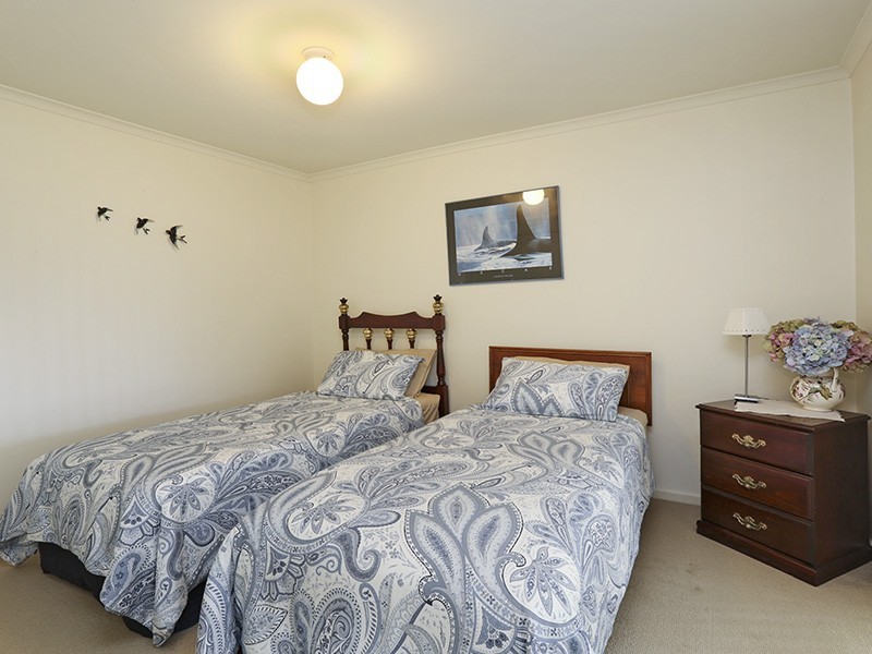 4 Eastwood Crescent, Drysdale VIC 3222