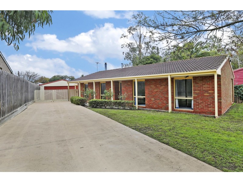 31 Carawatha Avenue, Clifton Springs VIC 3222