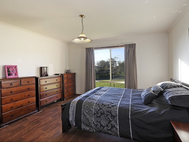 6 Talinga Court, Clifton Springs VIC 3222