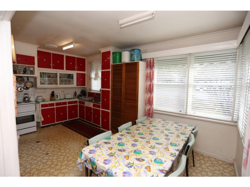 83 South Valley Road, Highton VIC 3216