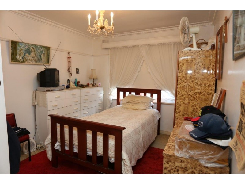 83 South Valley Road, Highton VIC 3216