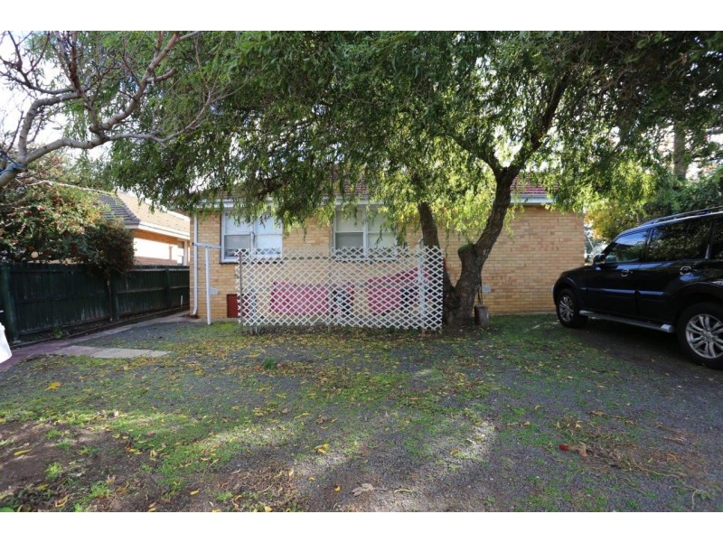 83 South Valley Road, Highton VIC 3216