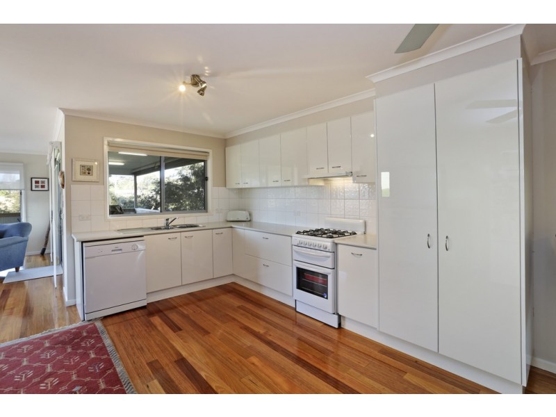 17 Carawatha Avenue, Clifton Springs VIC 3222