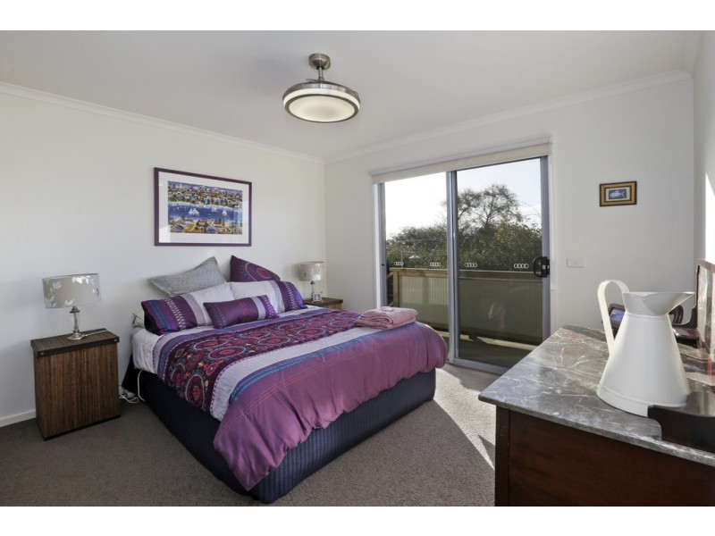 17 Carawatha Avenue, Clifton Springs VIC 3222