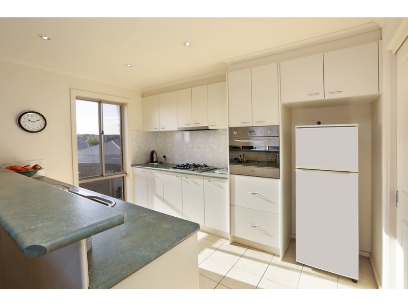 8 Calumet Rise, Clifton Springs VIC 3222