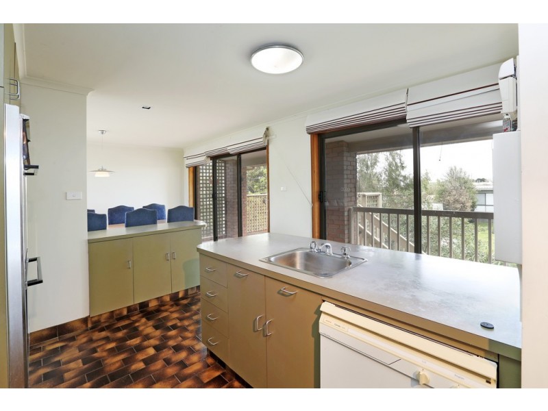 3 Batman Court, Indented Head VIC 3223