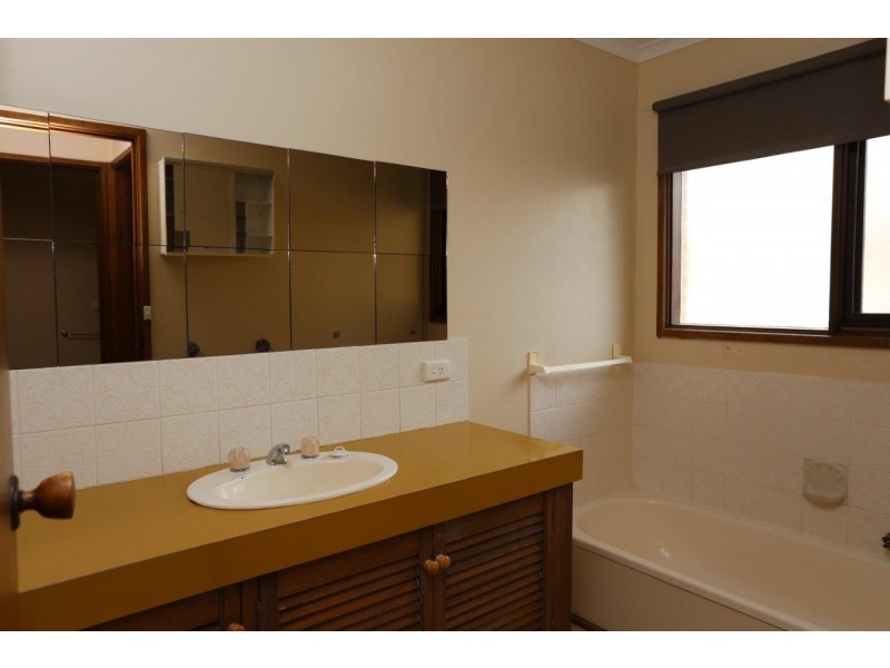 75 Country Club Drive, Clifton Springs VIC 3222