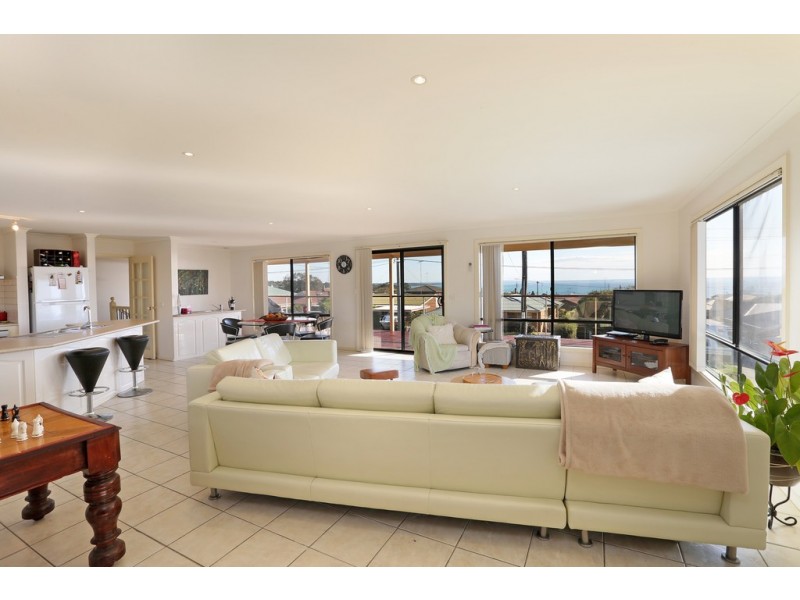 43 Beacon Point Road, Clifton Springs VIC 3222