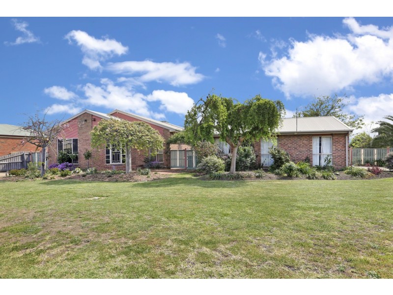 2 Narawi Avenue, Clifton Springs VIC 3222