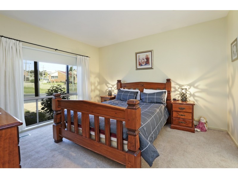 2 Narawi Avenue, Clifton Springs VIC 3222