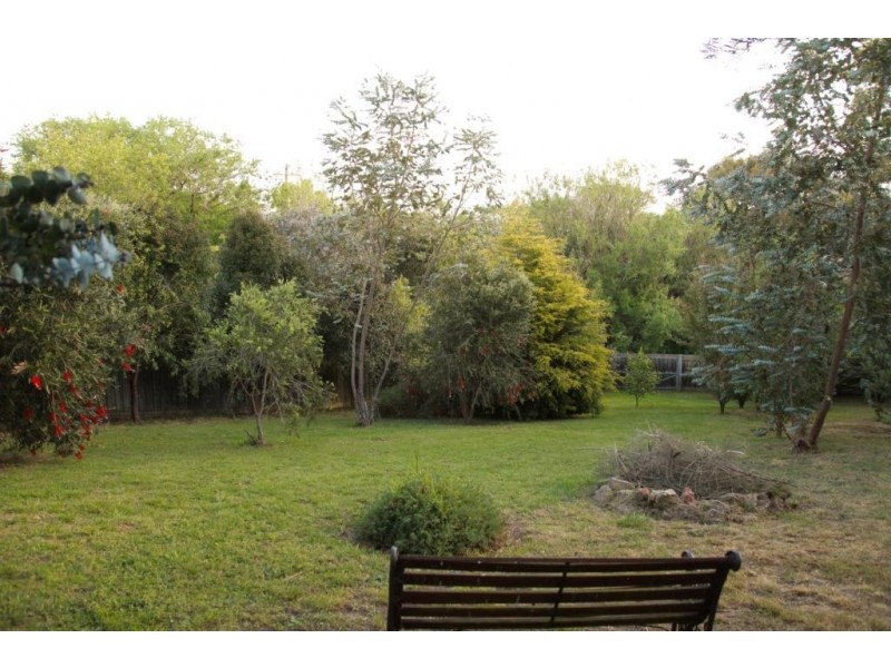 20 Newcombe Street, Drysdale VIC 3222