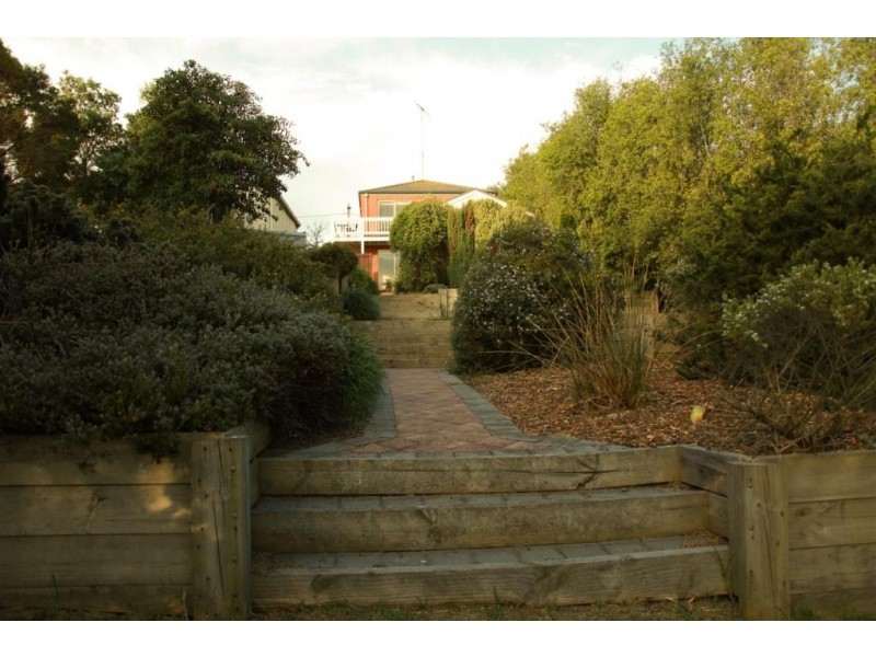 20 Newcombe Street, Drysdale VIC 3222