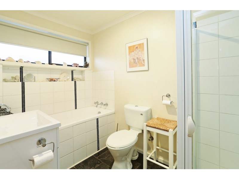 66 Mirrabooka Drive, Clifton Springs VIC 3222