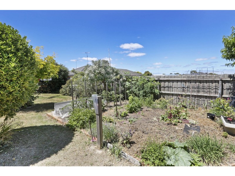 12 Bayvista Parade, Drysdale VIC 3222