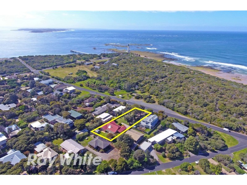 24 Ocean Road, Point Lonsdale VIC 3225