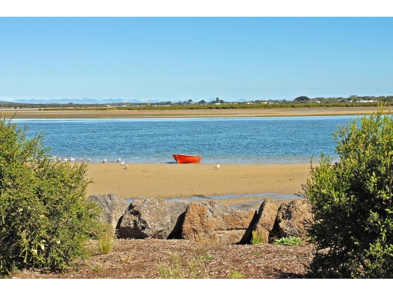18 Halibut Avenue, Ocean Grove VIC 3226