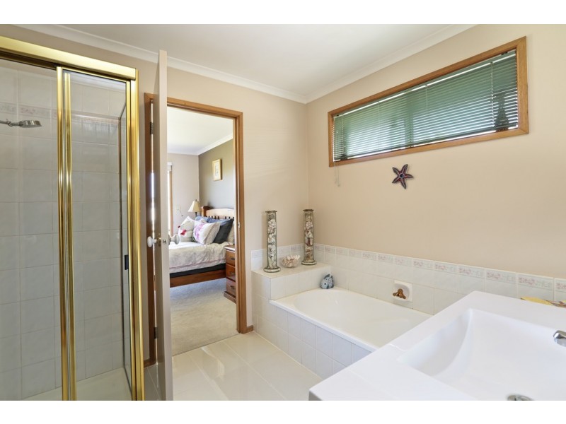 30 Waulu Avenue, Clifton Springs VIC 3222