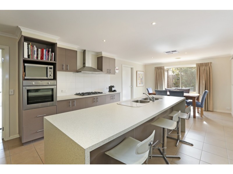 32 Delungra Avenue, Clifton Springs VIC 3222