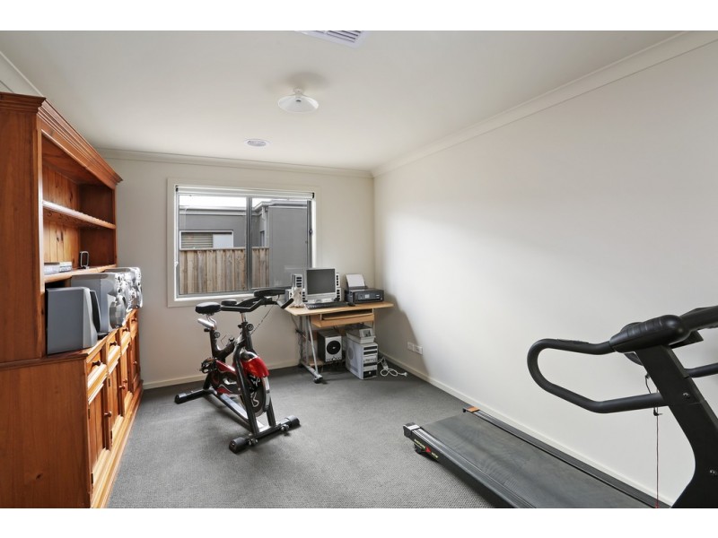 18 Hyde Way, Curlewis VIC 3222
