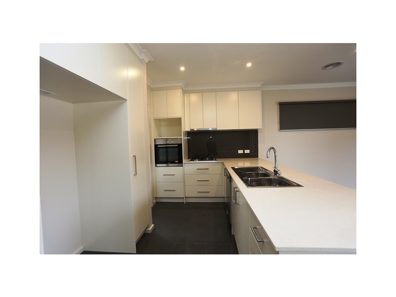 13B Allambie Street, Leopold VIC 3224