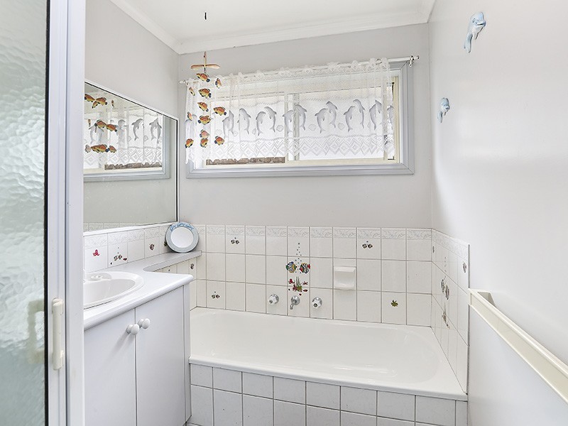 3 Bahloo Avenue, Clifton Springs VIC 3222