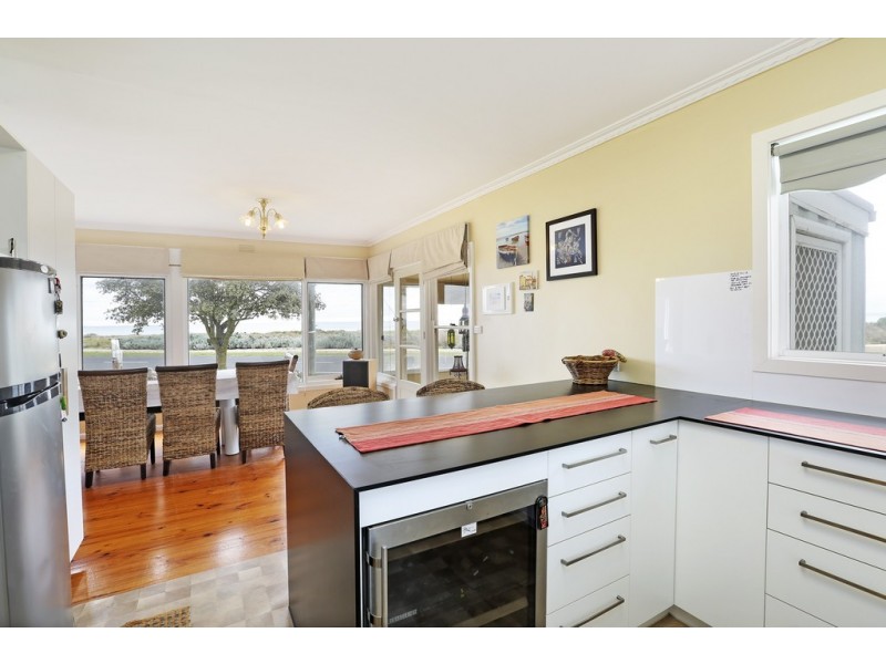 200 The Esplanade, Indented Head VIC 3223