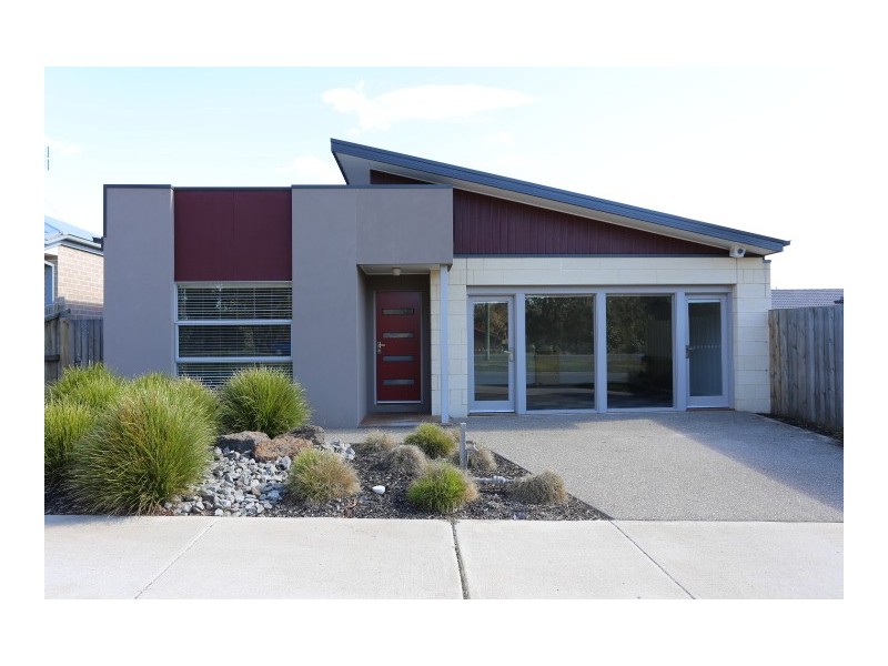 16 Border Collie Close, Curlewis VIC 3222