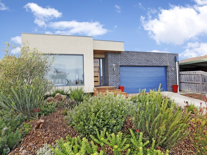 17 Takanna Avenue, Clifton Springs VIC 3222