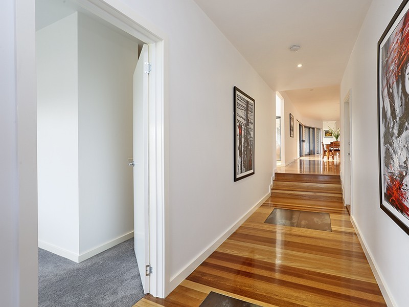 17 Takanna Avenue, Clifton Springs VIC 3222