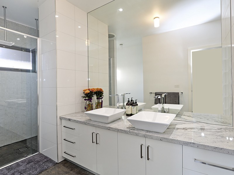 17 Takanna Avenue, Clifton Springs VIC 3222