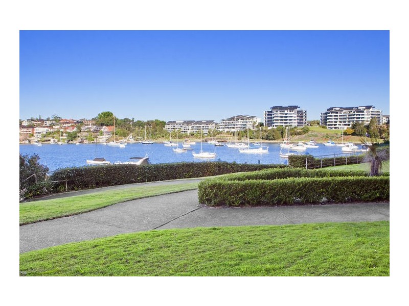 2/12 WALTON CRESCENT, Abbotsford NSW 2046