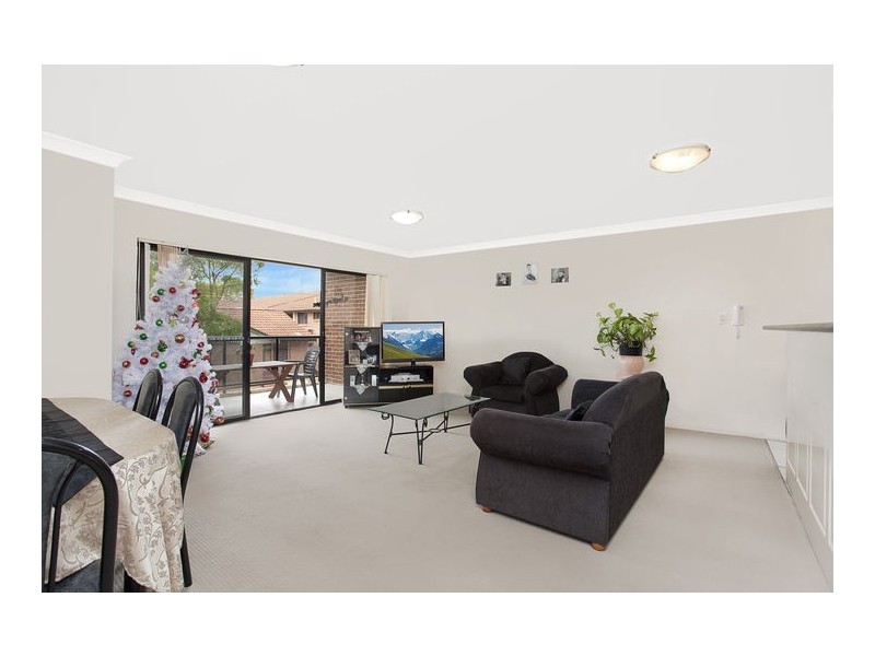 11/35-39 Cairds Avenue, Bankstown NSW 2200