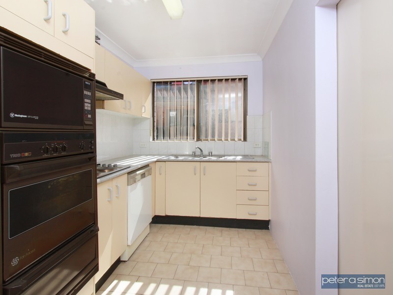 3/39 Jacobs Street, Bankstown NSW 2200