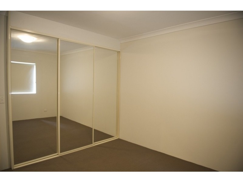 2/14-16 Hixson Street, Bankstown NSW 2200