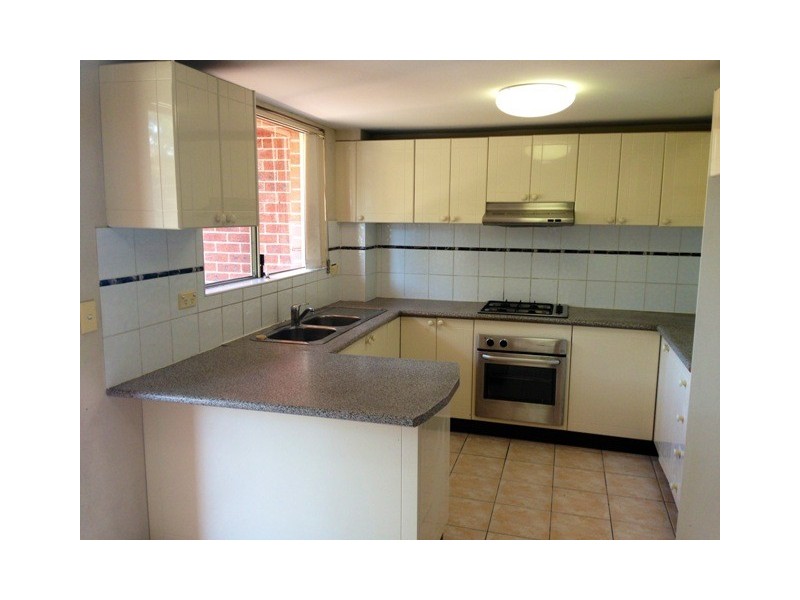 6/76-80 Meredith Street, Bankstown NSW 2200