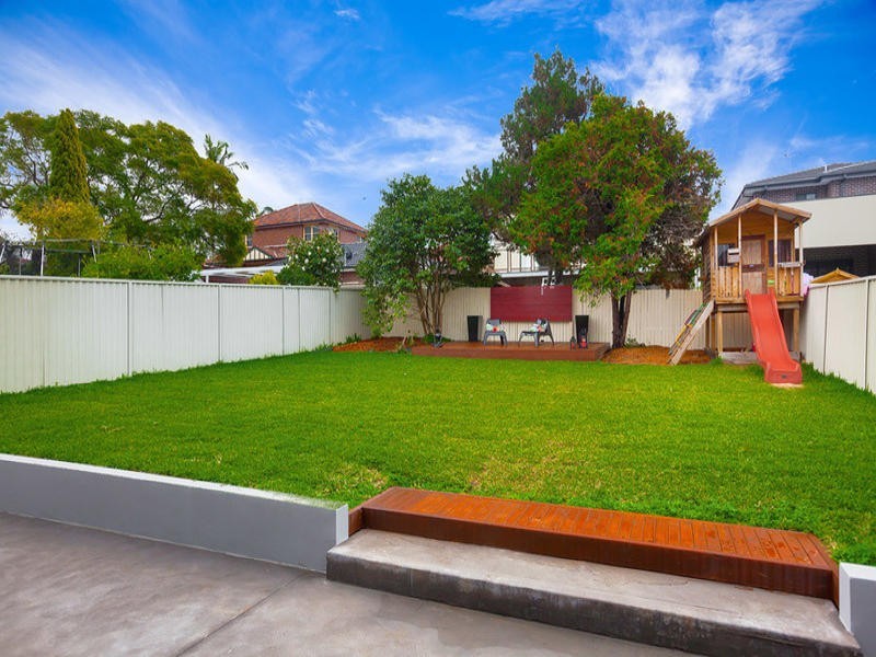 49 Davidson Avenue, Concord NSW 2137