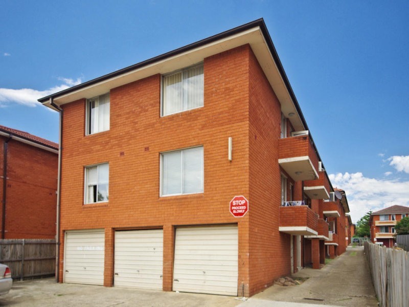 8/43  MacDonald Street, Lakemba NSW 2195