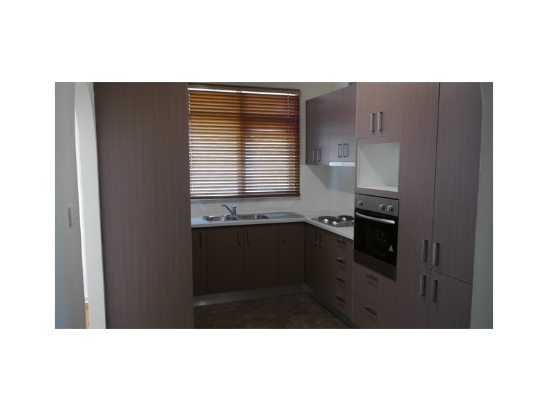 29 Endeavour Road, Georges Hall NSW 2198