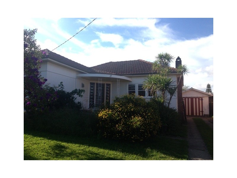 191 Wangee Road, Greenacre NSW 2190