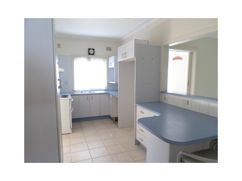 127 Davies Road, Padstow NSW 2211